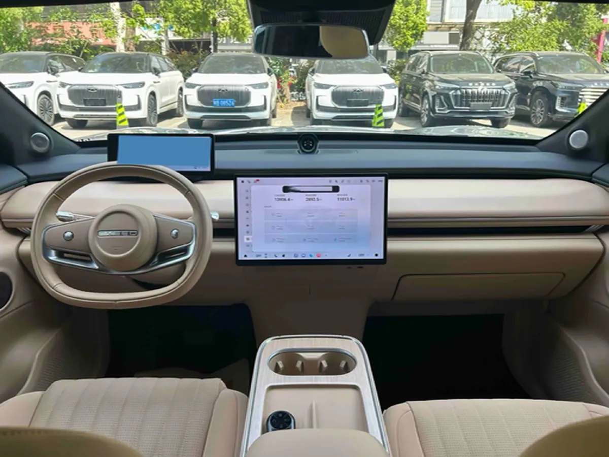 2024 Exceed Sterra ET 1.5T 156HP L4 REEV 41.16KWH,autocango,china used car exporter,china ev exporter,chinese used car exporter,chinese used ev exporter