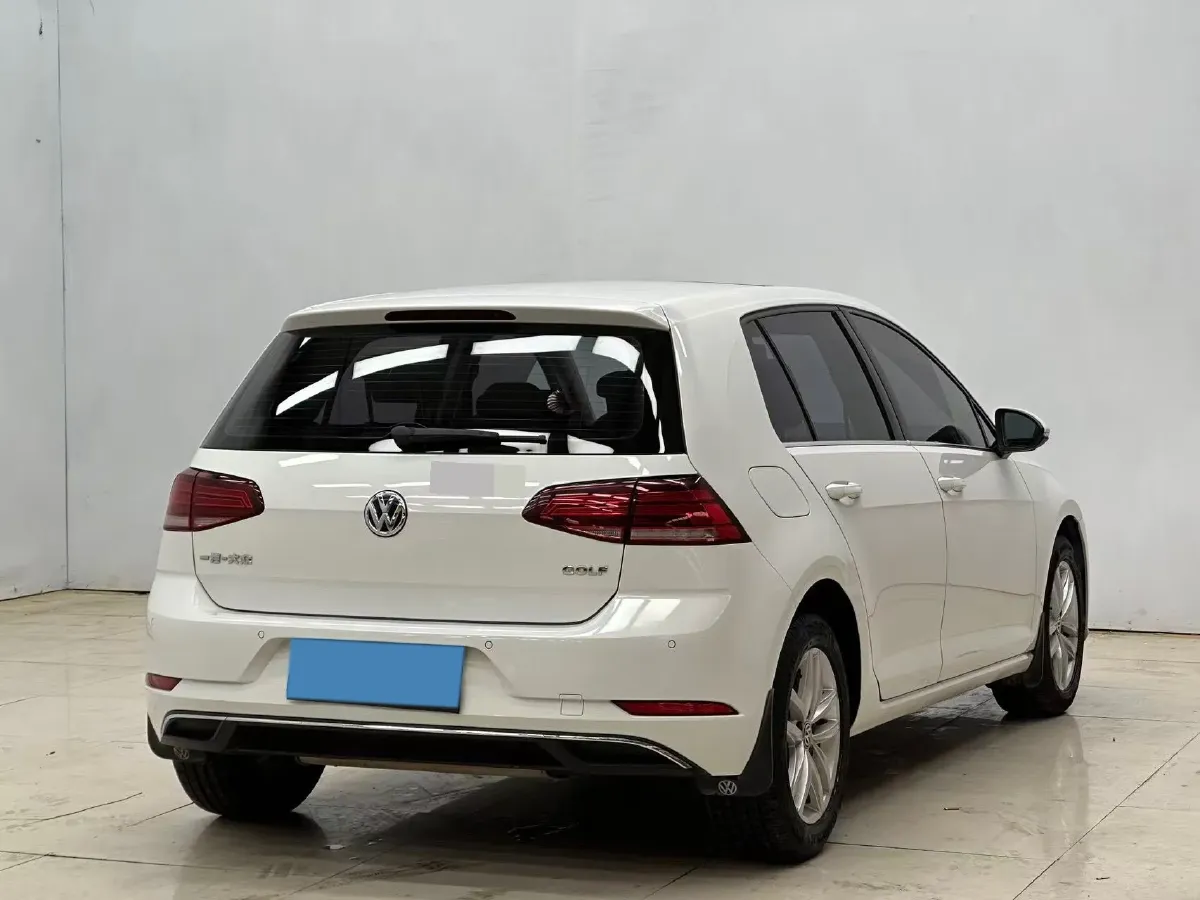 2018 Volkswagen Golf 1.6L 110HP L4 6AT,autocango,china used car exporter,china ev exporter,chinese used car exporter,chinese used ev exporter