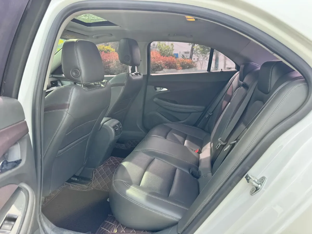 2018 Chevrolet Malibu 1.5T 170HP L4 6AT,autocango,china used car exporter,china ev exporter,chinese used car exporter,chinese used ev exporter