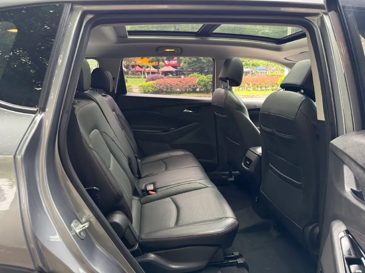 2019 Chevrolet Orlando 1.3T 163HP L3 6AT,autocango,china used car exporter,china ev exporter,chinese used car exporter,chinese used ev exporter