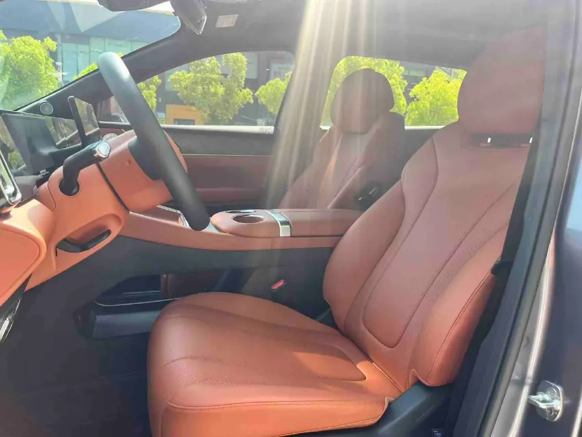 2026 Exceed ET5 REEV 156HP REEV,autocango,china used car exporter,china ev exporter,chinese used car exporter,chinese used ev exporter