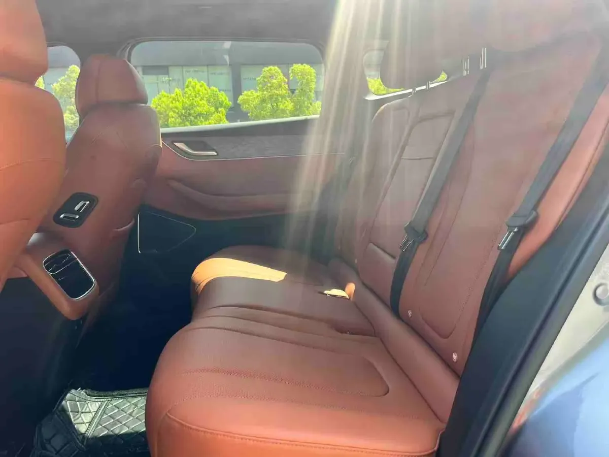 2026 Exceed ET5 REEV 156HP REEV,autocango,china used car exporter,china ev exporter,chinese used car exporter,chinese used ev exporter