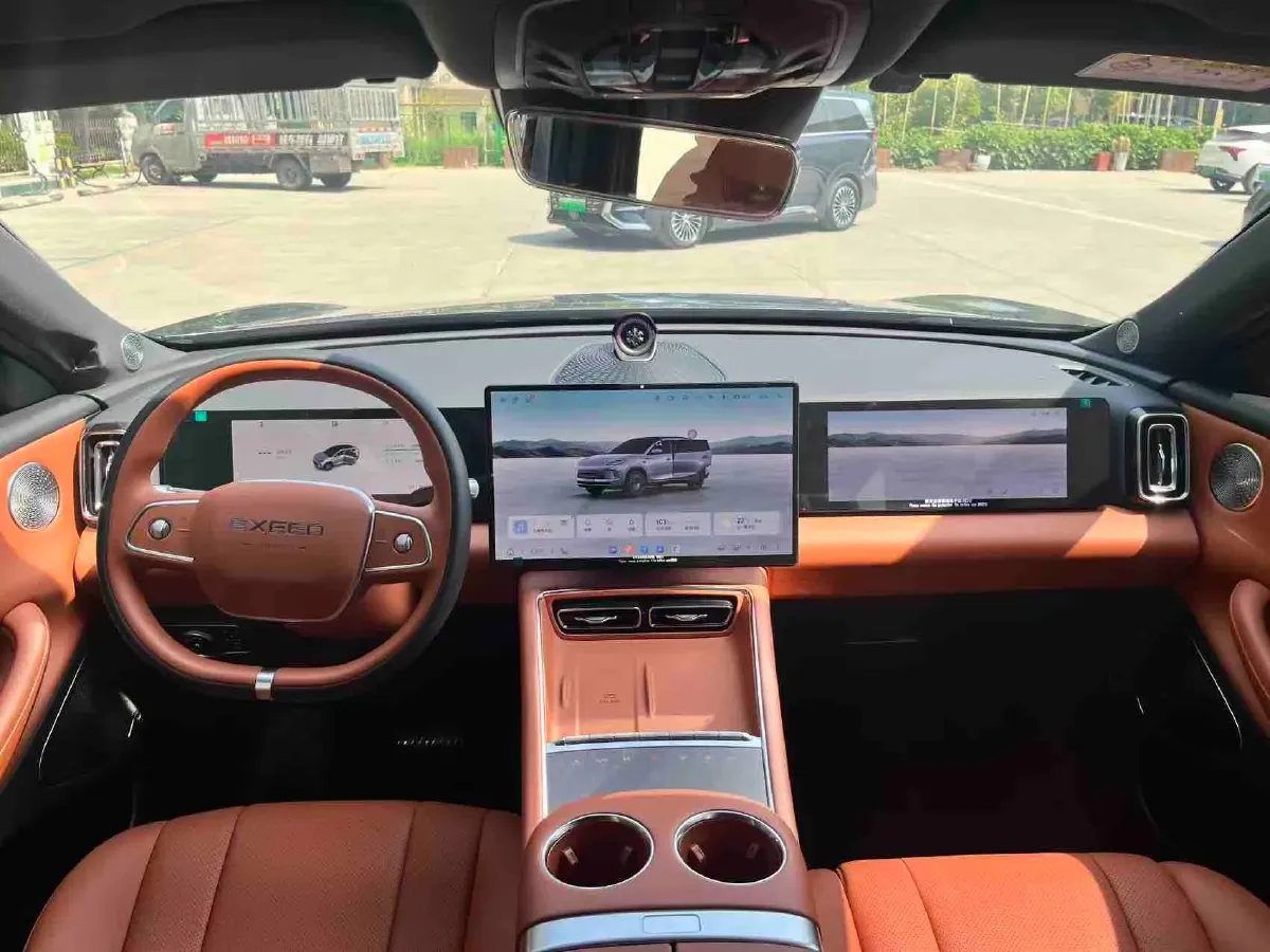 2026 Exceed ET5 REEV 156HP REEV,autocango,china used car exporter,china ev exporter,chinese used car exporter,chinese used ev exporter