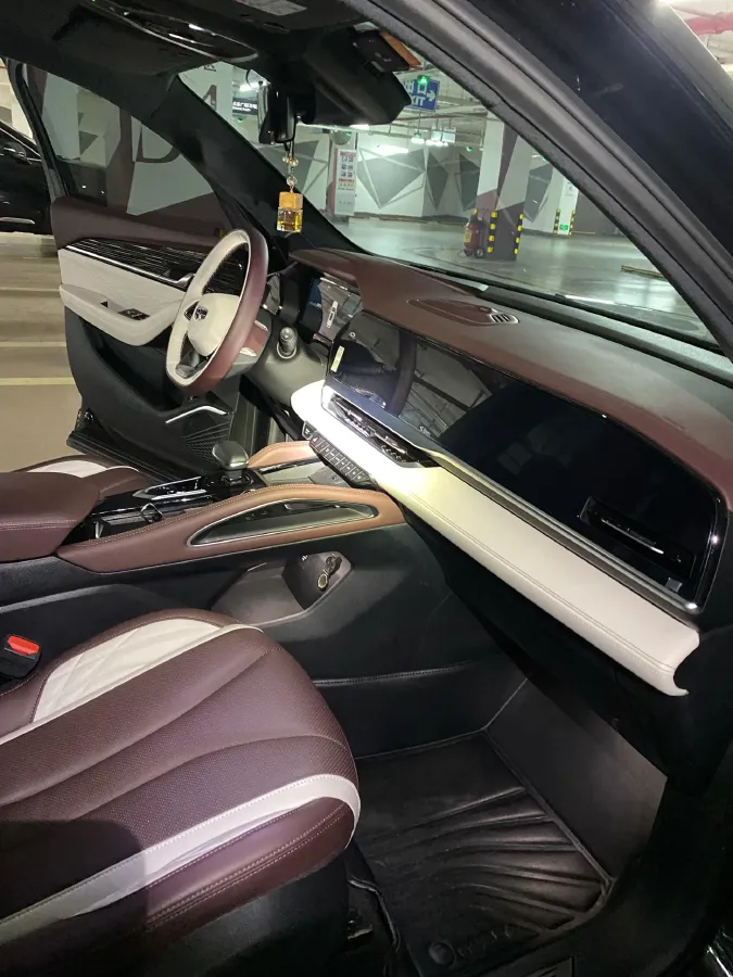 2021 Geely Monjaro 2.0T 218HP L4 7DCT,autocango,china used car exporter,china ev exporter,chinese used car exporter,chinese used ev exporter