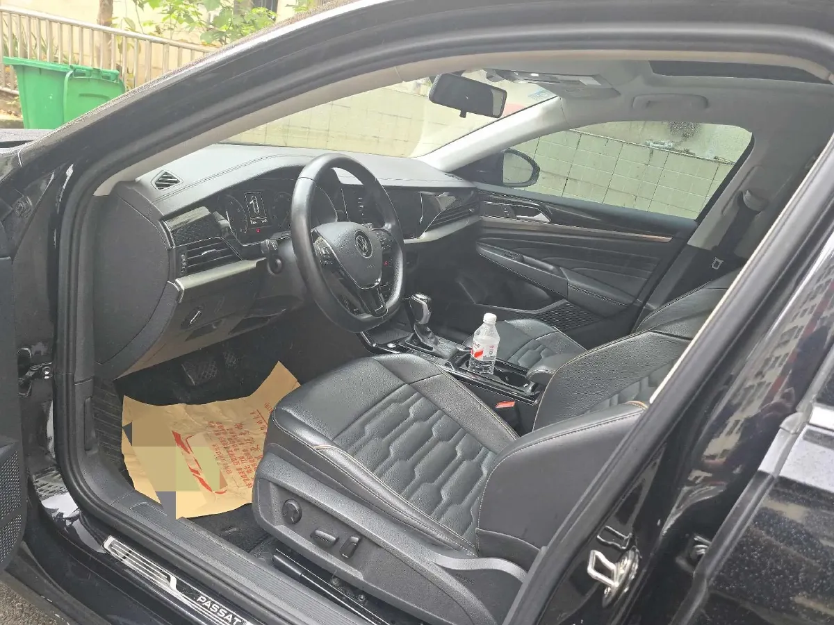 2020 Volkswagen Passat 2.0T 186HP L4 7DCT,autocango,china used car exporter,china ev exporter,chinese used car exporter,chinese used ev exporter