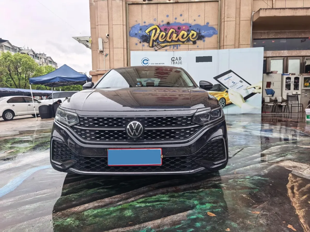 2023 Volkswagen Passat 2.0T 186HP L4 7DCT,autocango,china used car exporter,china ev exporter,chinese used car exporter,chinese used ev exporter