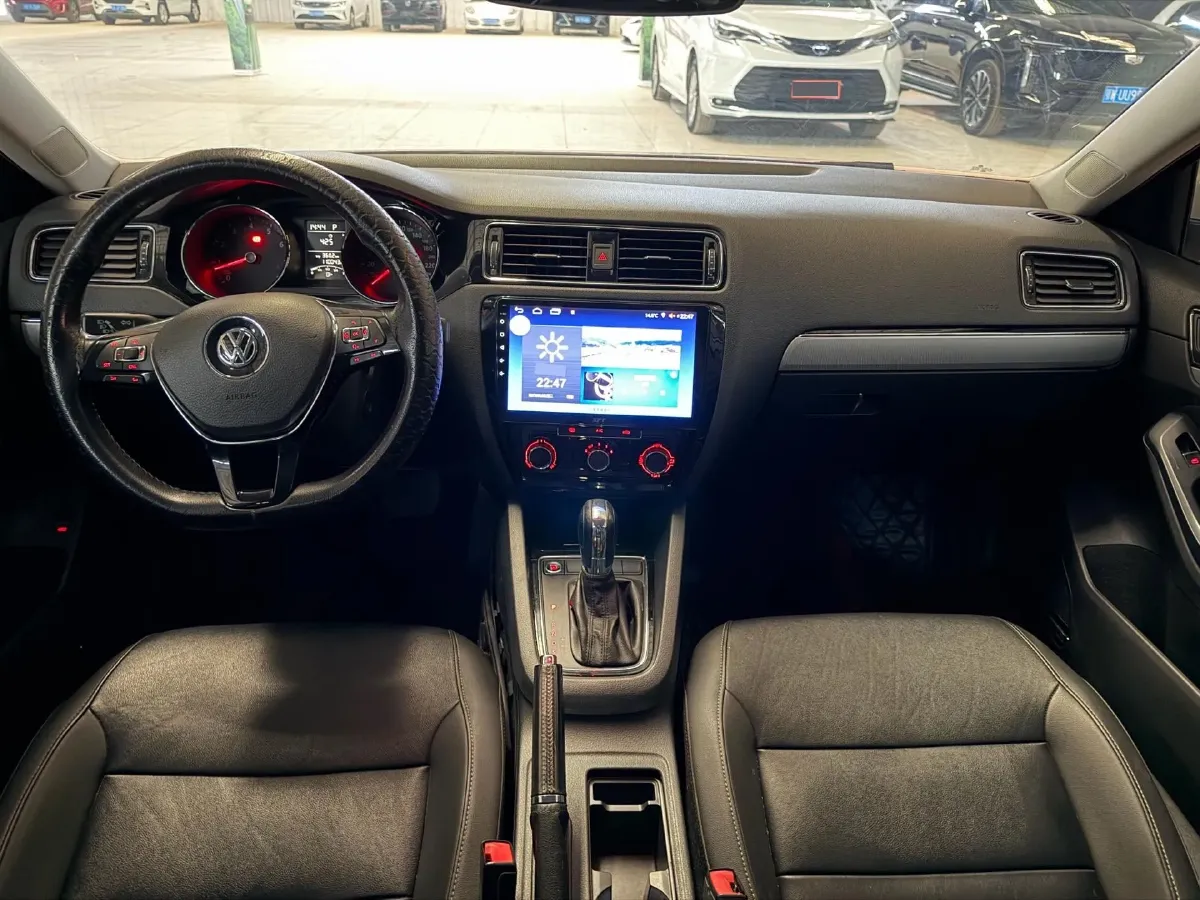 2018 Volkswagen Sagitar 1.2T 110HP L4 7DCT,autocango,china used car exporter,china ev exporter,chinese used car exporter,chinese used ev exporter