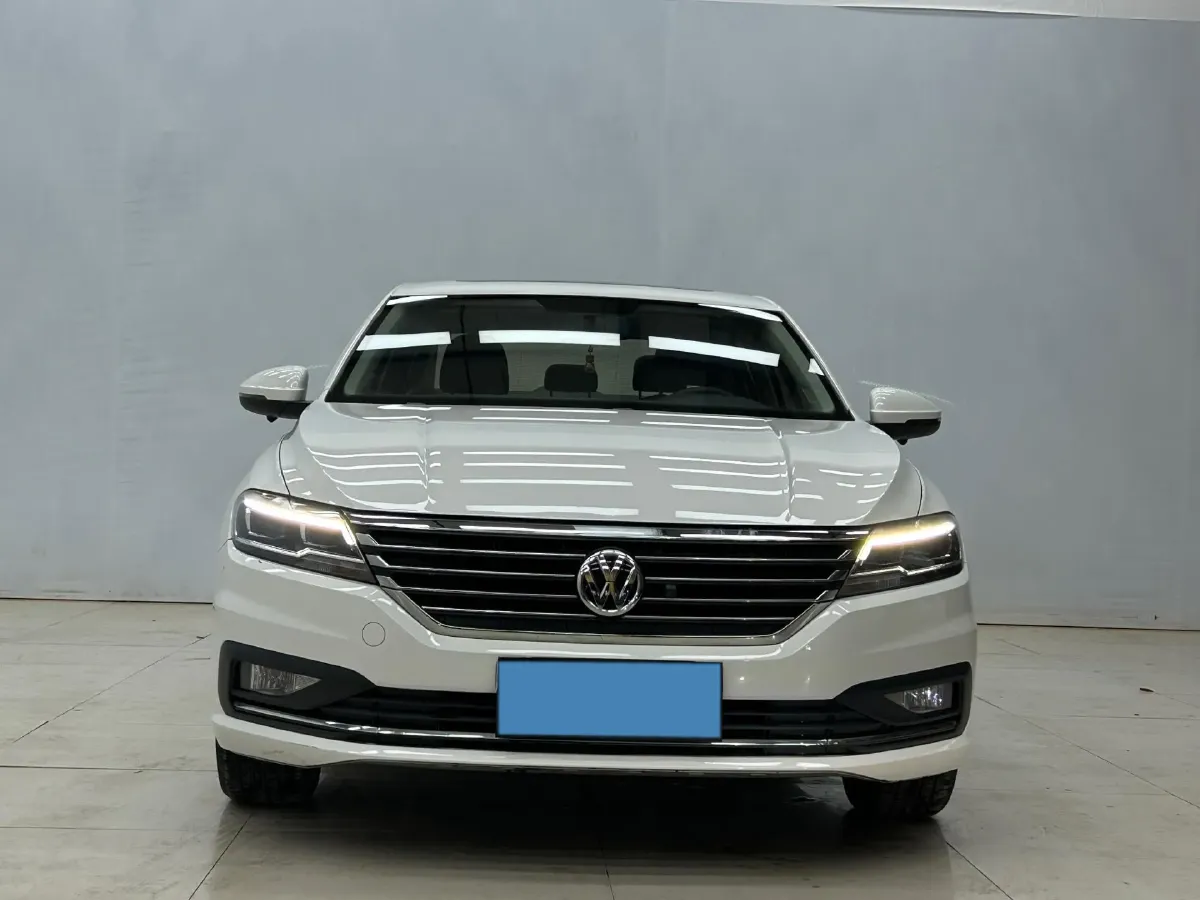 2022 Volkswagen Sagitar 1.2T 116HP L4 7DCT,autocango,china used car exporter,china ev exporter,chinese used car exporter,chinese used ev exporter