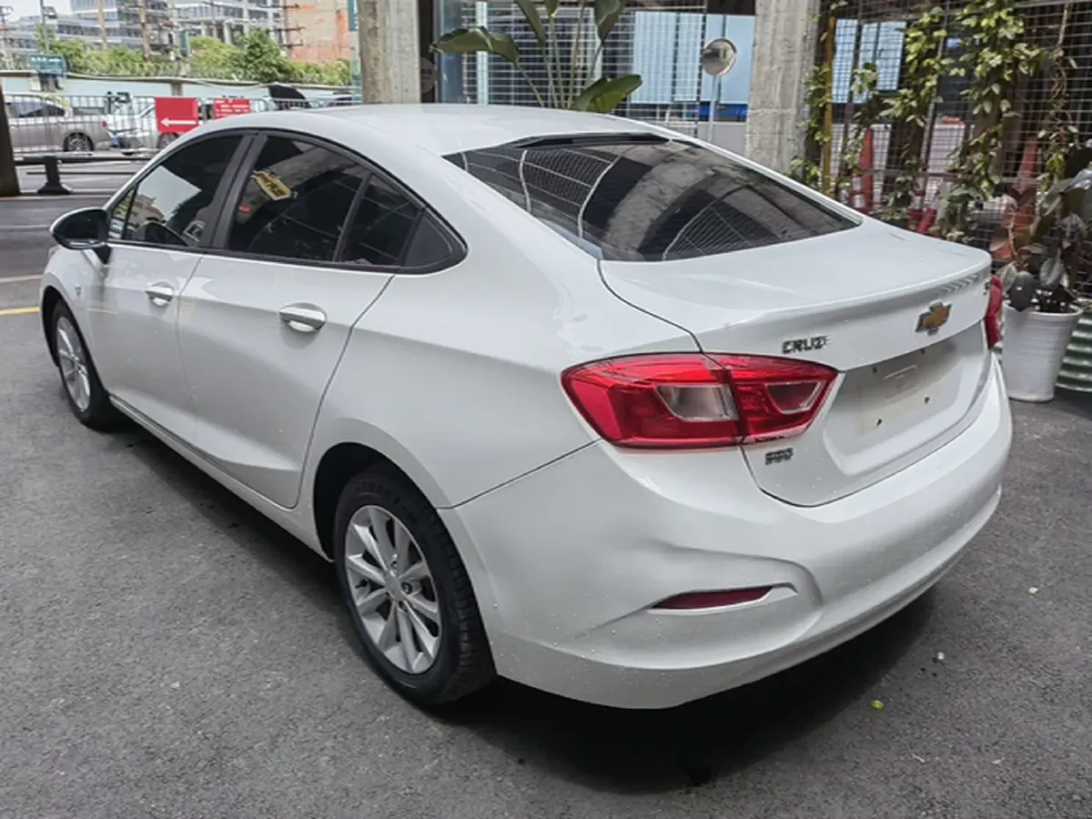 2018 Chevrolet Cruze 1.5L 114HP L4 6AT,autocango,china used car exporter,china ev exporter,chinese used car exporter,chinese used ev exporter