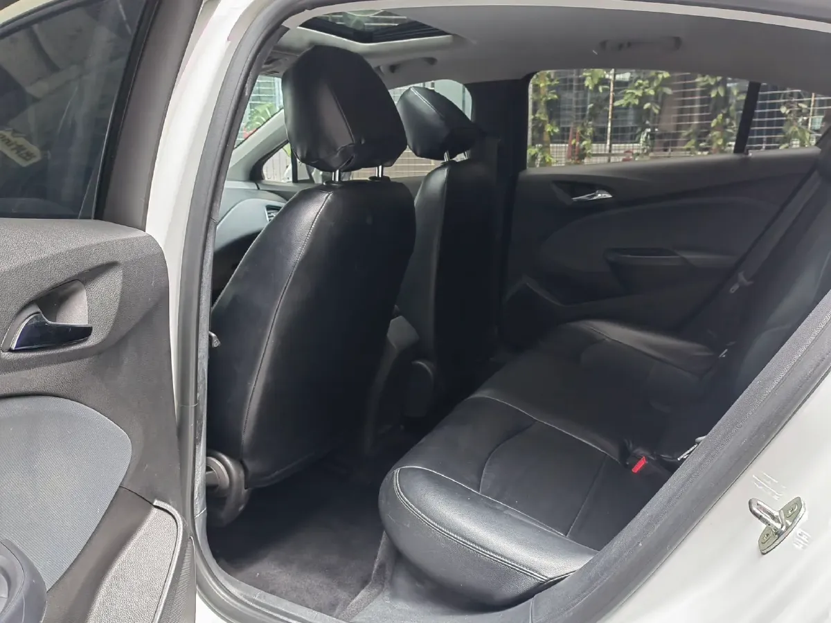 2018 Chevrolet Cruze 1.5L 114HP L4 6AT,autocango,china used car exporter,china ev exporter,chinese used car exporter,chinese used ev exporter