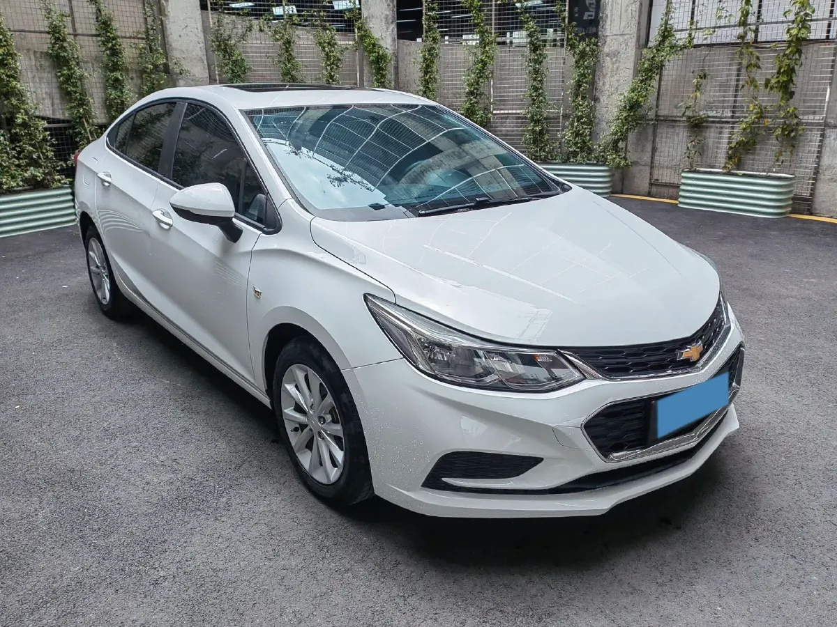 2018 Chevrolet Cruze 1.5L 114HP L4 6AT,autocango,china used car exporter,china ev exporter,chinese used car exporter,chinese used ev exporter