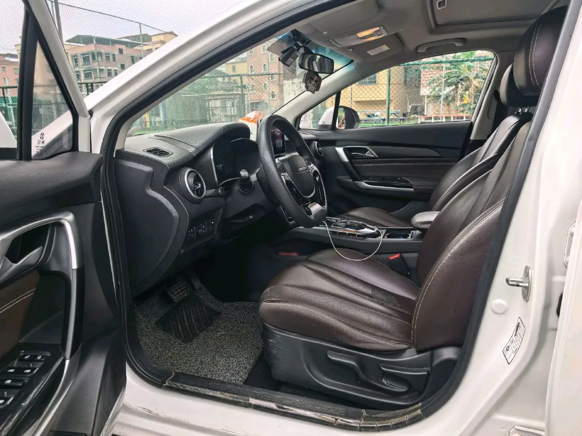 2020 BeiJing Auto EU5 BEV 50.8KWH,autocango,china used car exporter,china ev exporter,chinese used car exporter,chinese used ev exporter