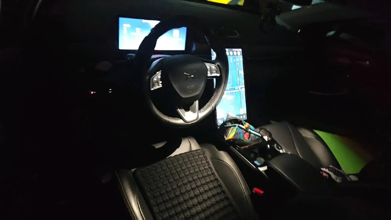 2021 ChangAn UNI-K 2.0T 233HP L4 8AT,autocango,china used car exporter,china ev exporter,chinese used car exporter,chinese used ev exporter