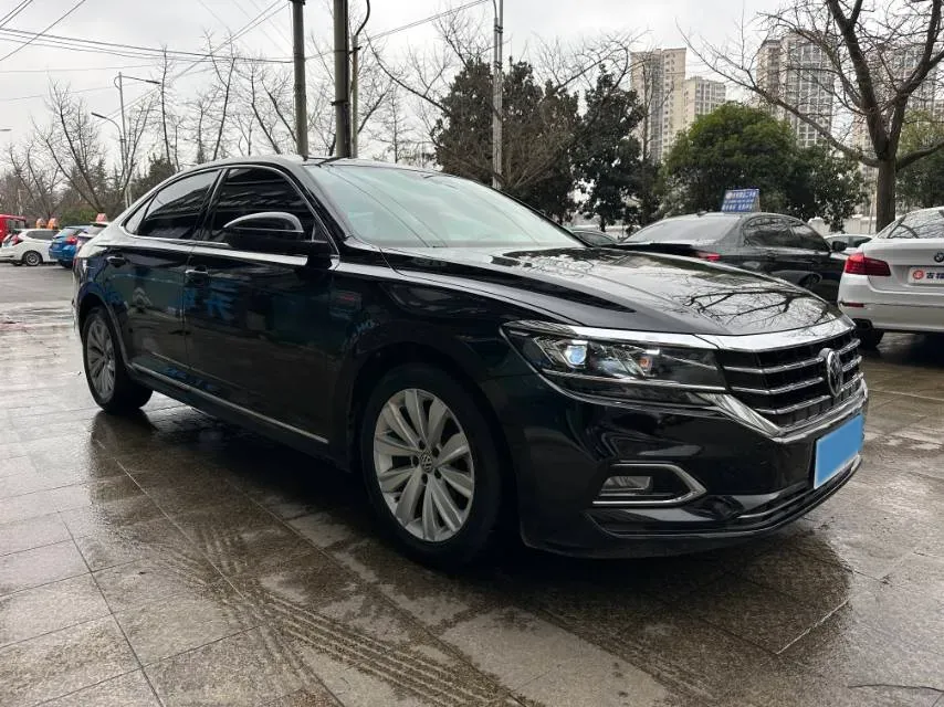 2019 Skoda Kodiak 2.0T 186HP L4 7DCT,autocango,china used car exporter,china ev exporter,chinese used car exporter,chinese used ev exporter