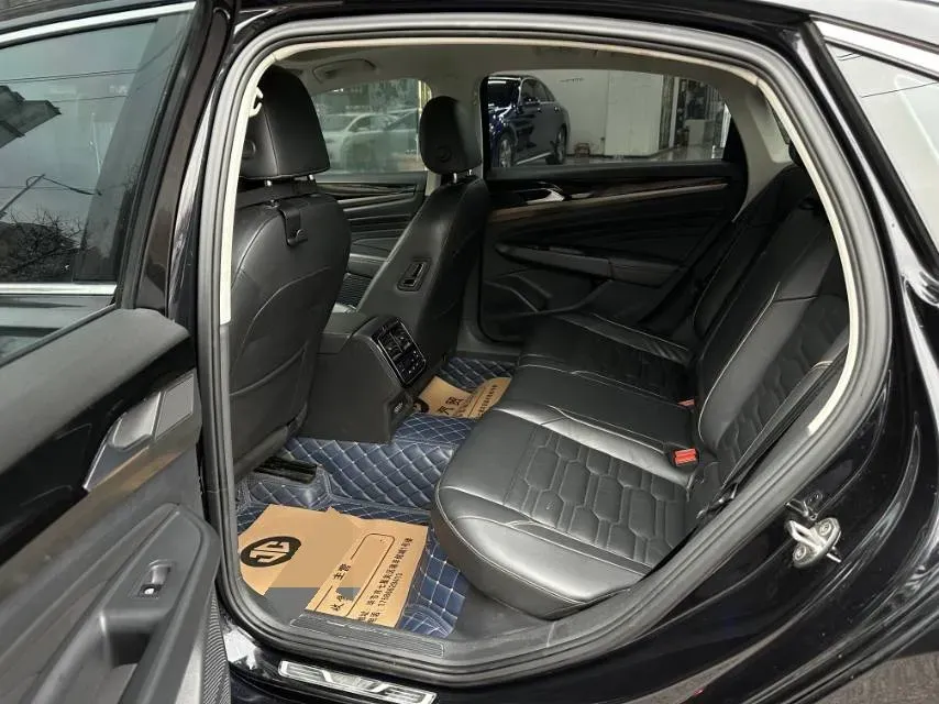 2019 Skoda Kodiak 2.0T 186HP L4 7DCT,autocango,china used car exporter,china ev exporter,chinese used car exporter,chinese used ev exporter