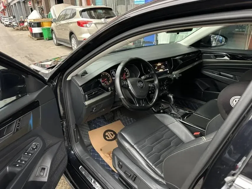 2019 Skoda Kodiak 2.0T 186HP L4 7DCT,autocango,china used car exporter,china ev exporter,chinese used car exporter,chinese used ev exporter