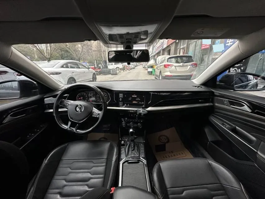 2019 Skoda Kodiak 2.0T 186HP L4 7DCT,autocango,china used car exporter,china ev exporter,chinese used car exporter,chinese used ev exporter