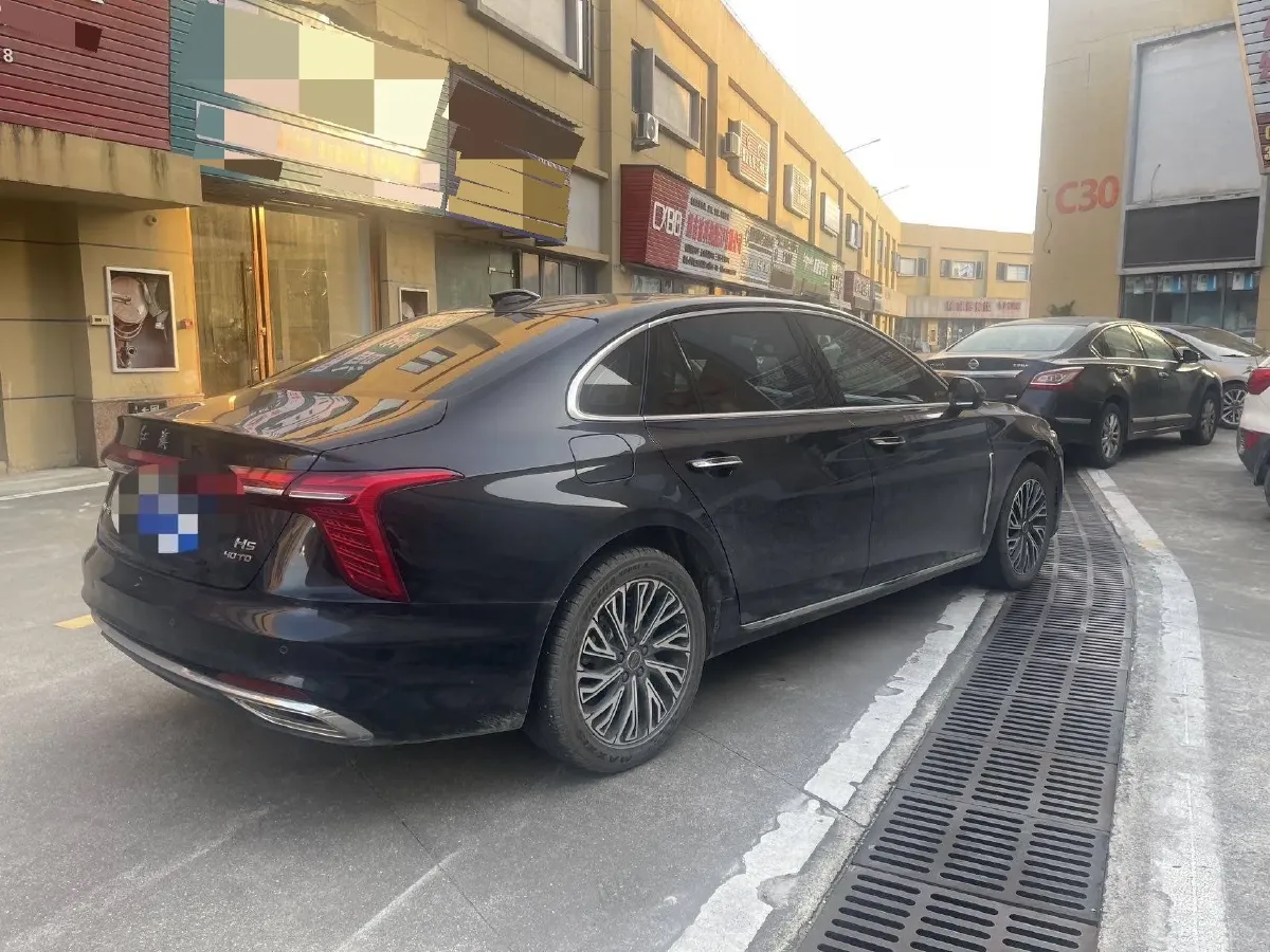 2025 HongQi H5 1.5T 169HP L4 1DHT Hybrid,autocango,china used car exporter,china ev exporter,chinese used car exporter,chinese used ev exporter