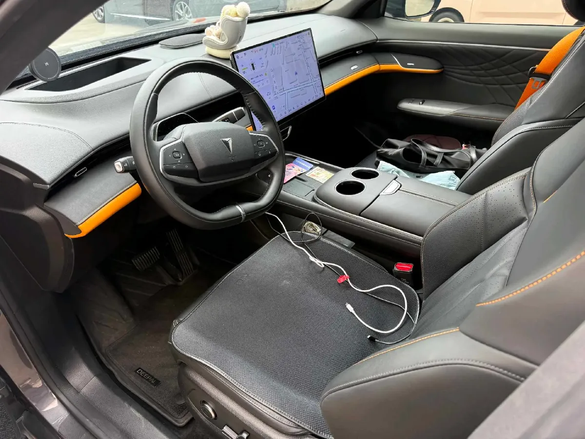 2024 Deepal S07 BEV 68.82KWH,autocango,china used car exporter,china ev exporter,chinese used car exporter,chinese used ev exporter