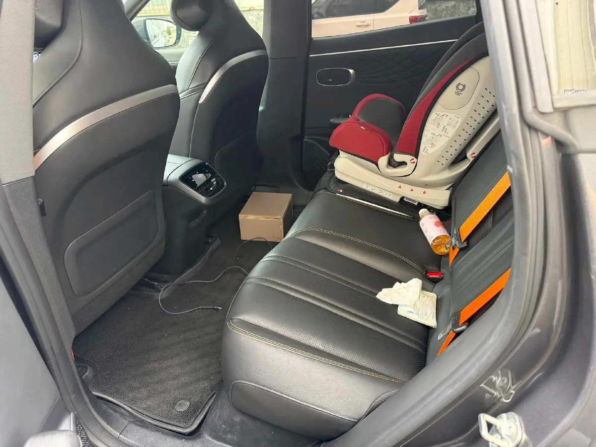 2024 Deepal S07 BEV 68.82KWH,autocango,china used car exporter,china ev exporter,chinese used car exporter,chinese used ev exporter