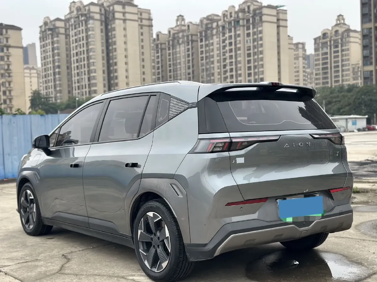2022 Geely Okavango 1.8T 184HP L4 7DCT,autocango,china used car exporter,china ev exporter,chinese used car exporter,chinese used ev exporter