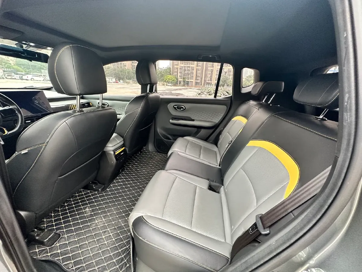 2022 Geely Okavango 1.8T 184HP L4 7DCT,autocango,china used car exporter,china ev exporter,chinese used car exporter,chinese used ev exporter