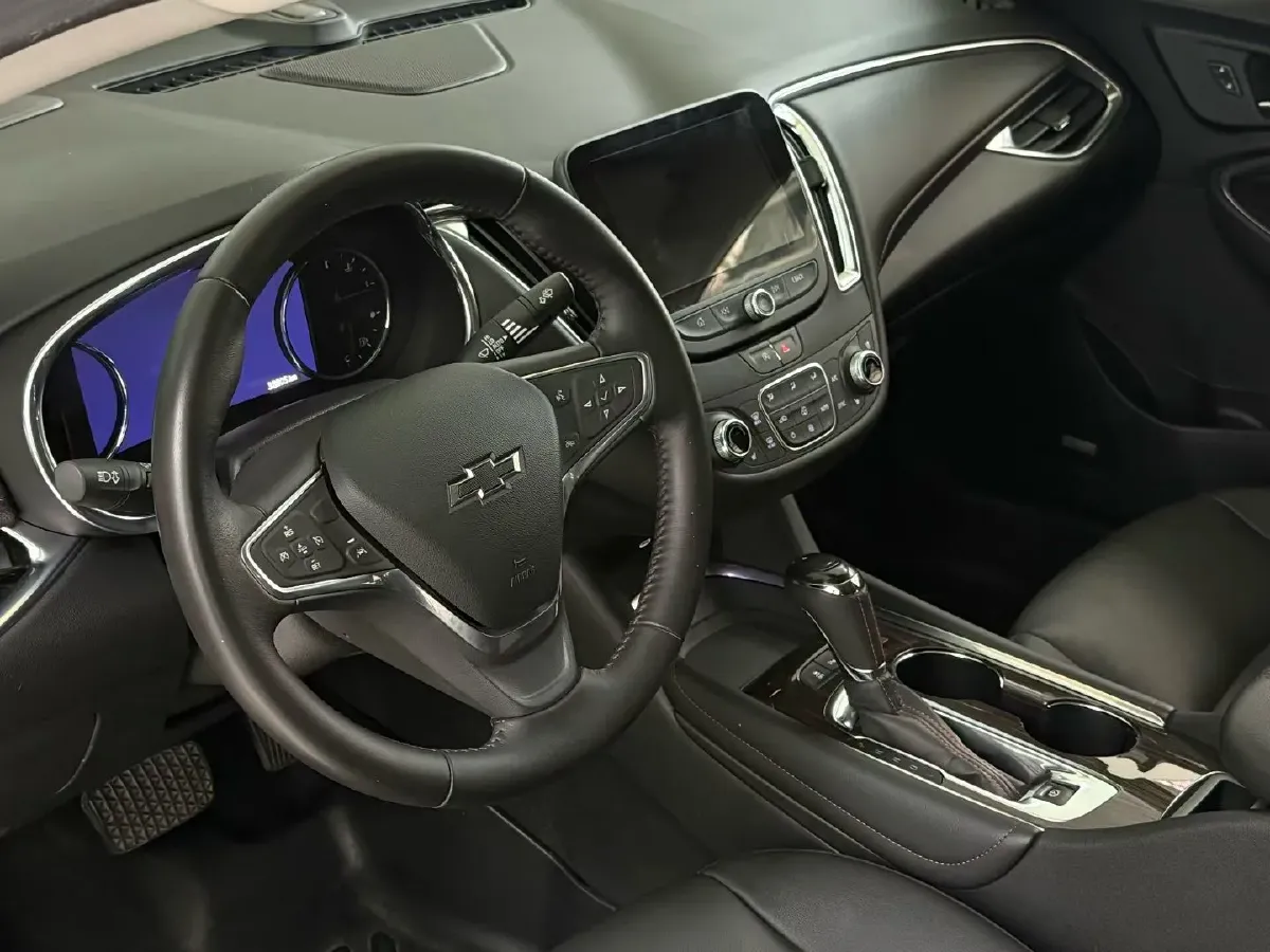 2020 Chevrolet Malibu XL 2.0T 237HP L4 9AT,autocango,china used car exporter,china ev exporter,chinese used car exporter,chinese used ev exporter