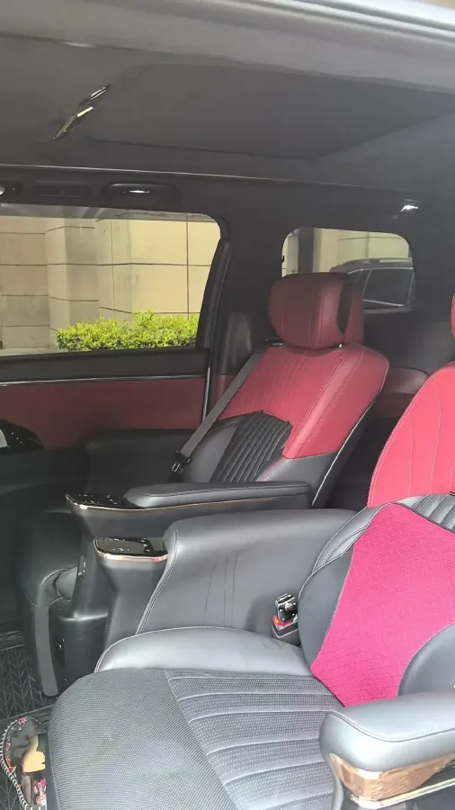 2023 GAC Trumpchi M8 2.0T 190HP L4 E-CVT Hybrid,autocango,china used car exporter,china ev exporter,chinese used car exporter,chinese used ev exporter