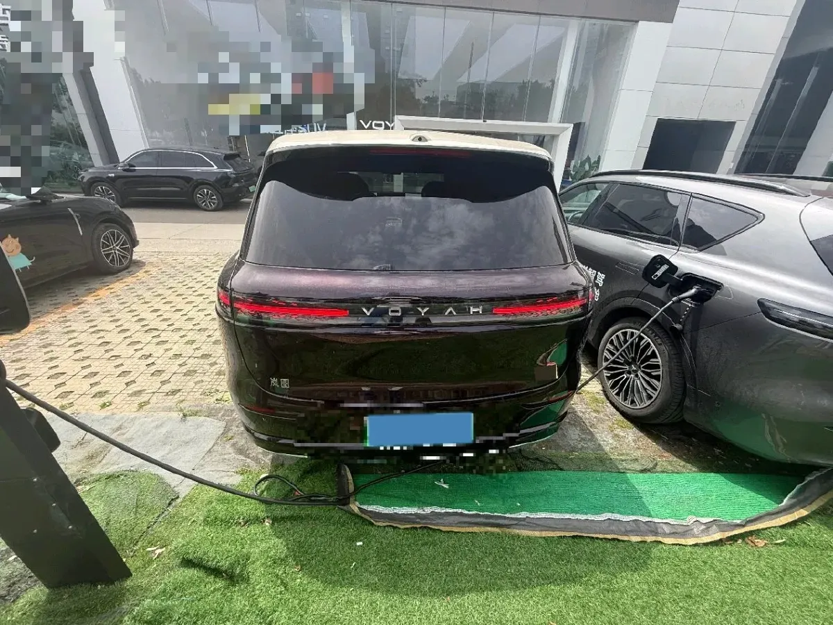 2026 Voyah 9L 1.5T 150HP L4 PHEV,autocango,china used car exporter,china ev exporter,chinese used car exporter,chinese used ev exporter