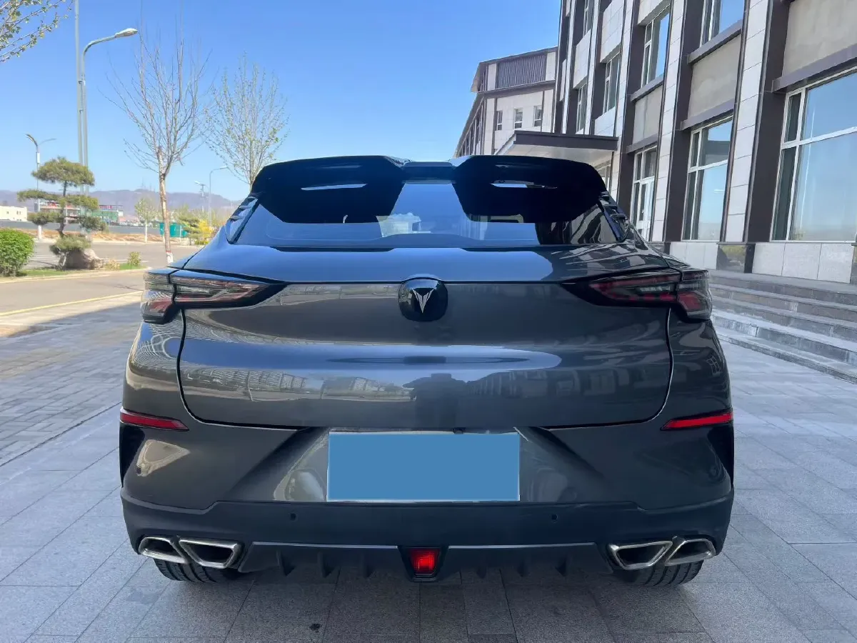 2021 ChangAn UNI-T 1.5T 180HP L4 7DCT,autocango,china used car exporter,china ev exporter,chinese used car exporter,chinese used ev exporter