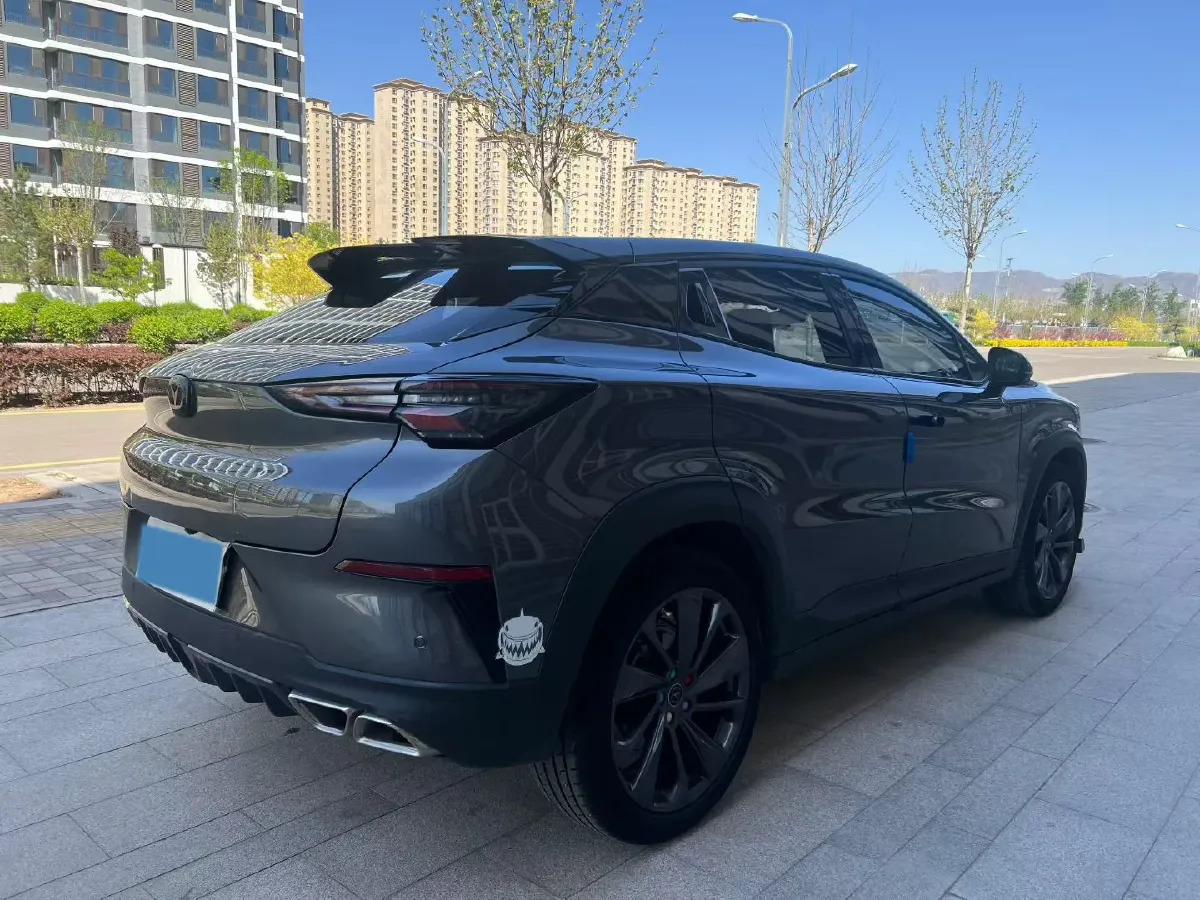 2021 ChangAn UNI-T 1.5T 180HP L4 7DCT,autocango,china used car exporter,china ev exporter,chinese used car exporter,chinese used ev exporter