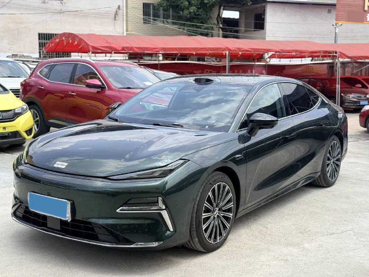2025 Geely Galaxy Starshine 8 1.5T 163HP L4 3DHT PHEV 27.69KWH,autocango,china used car exporter,china ev exporter,chinese used car exporter,chinese used ev exporter