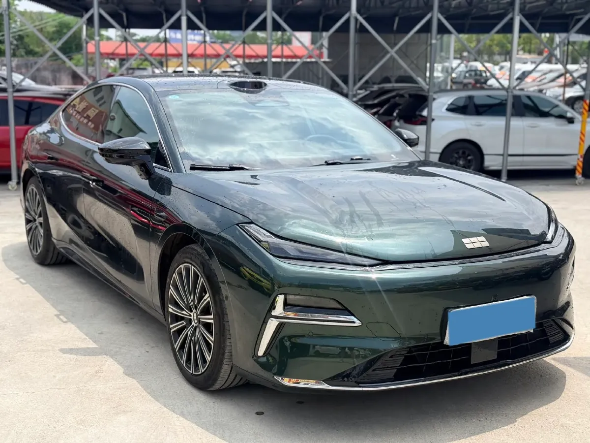 2025 Geely Galaxy Starshine 8 1.5T 163HP L4 3DHT PHEV 27.69KWH,autocango,china used car exporter,china ev exporter,chinese used car exporter,chinese used ev exporter