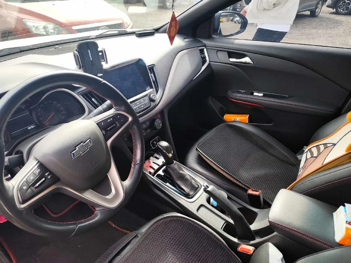 2020 Chevrolet Monza 1.3T 163HP L3 6AT,autocango,china used car exporter,china ev exporter,chinese used car exporter,chinese used ev exporter