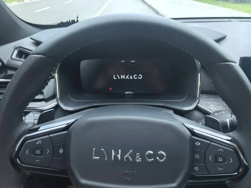 2020 LYNK&CO 06 1.5T 177HP L3 7DCT,autocango,china used car exporter,china ev exporter,chinese used car exporter,chinese used ev exporter