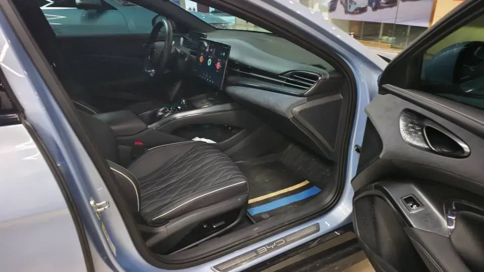 2022 Leapmotor C01 BEV 78.54KWH,autocango,china used car exporter,china ev exporter,chinese used car exporter,chinese used ev exporter