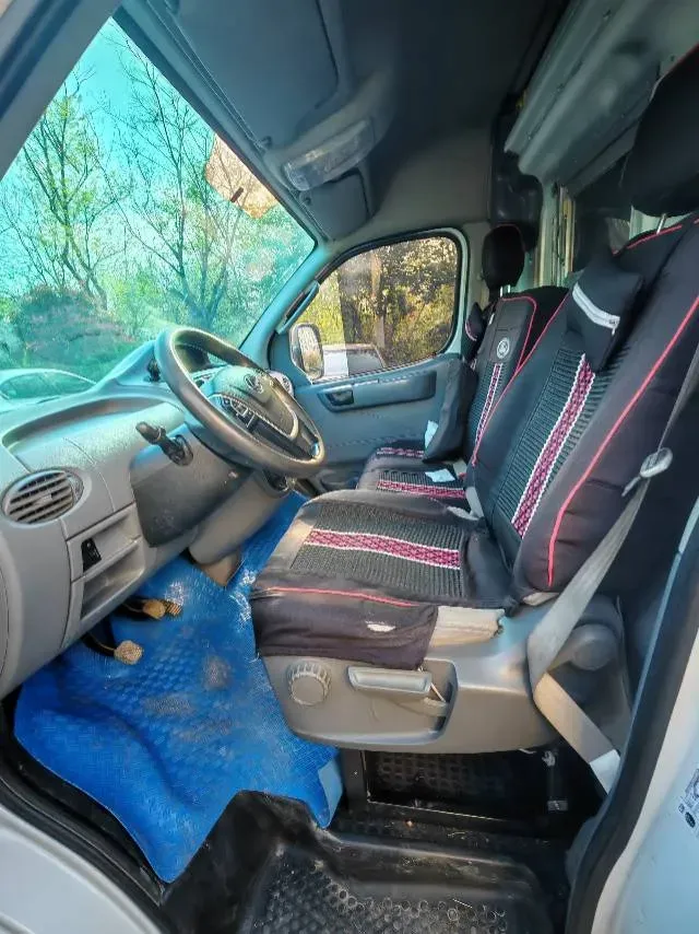 2019 MAXUS XinTu V80 2.0T 139HP L4 6MT,autocango,china used car exporter,china ev exporter,chinese used car exporter,chinese used ev exporter