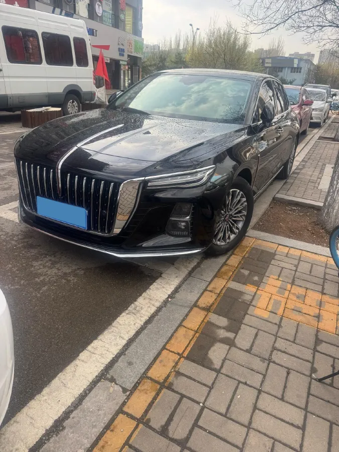 2022 HongQi H5 1.5T 169HP L4 7DCT,autocango,china used car exporter,china ev exporter,chinese used car exporter,chinese used ev exporter