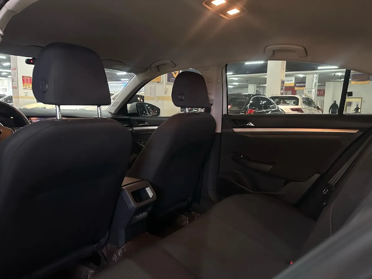 2020 Volkswagen Bora 1.5L 113HP L4 6AT,autocango,china used car exporter,china ev exporter,chinese used car exporter,chinese used ev exporter