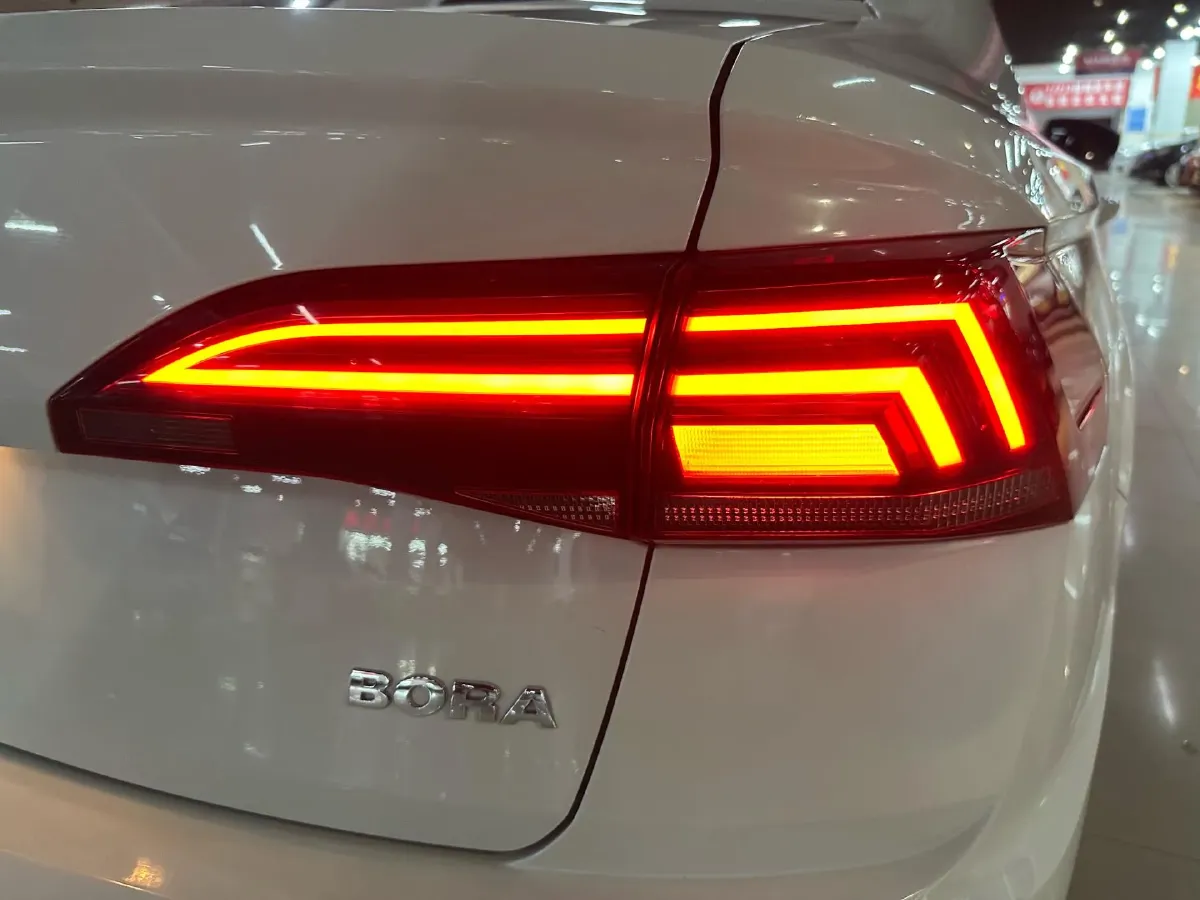 2020 Volkswagen Bora 1.5L 113HP L4 6AT,autocango,china used car exporter,china ev exporter,chinese used car exporter,chinese used ev exporter