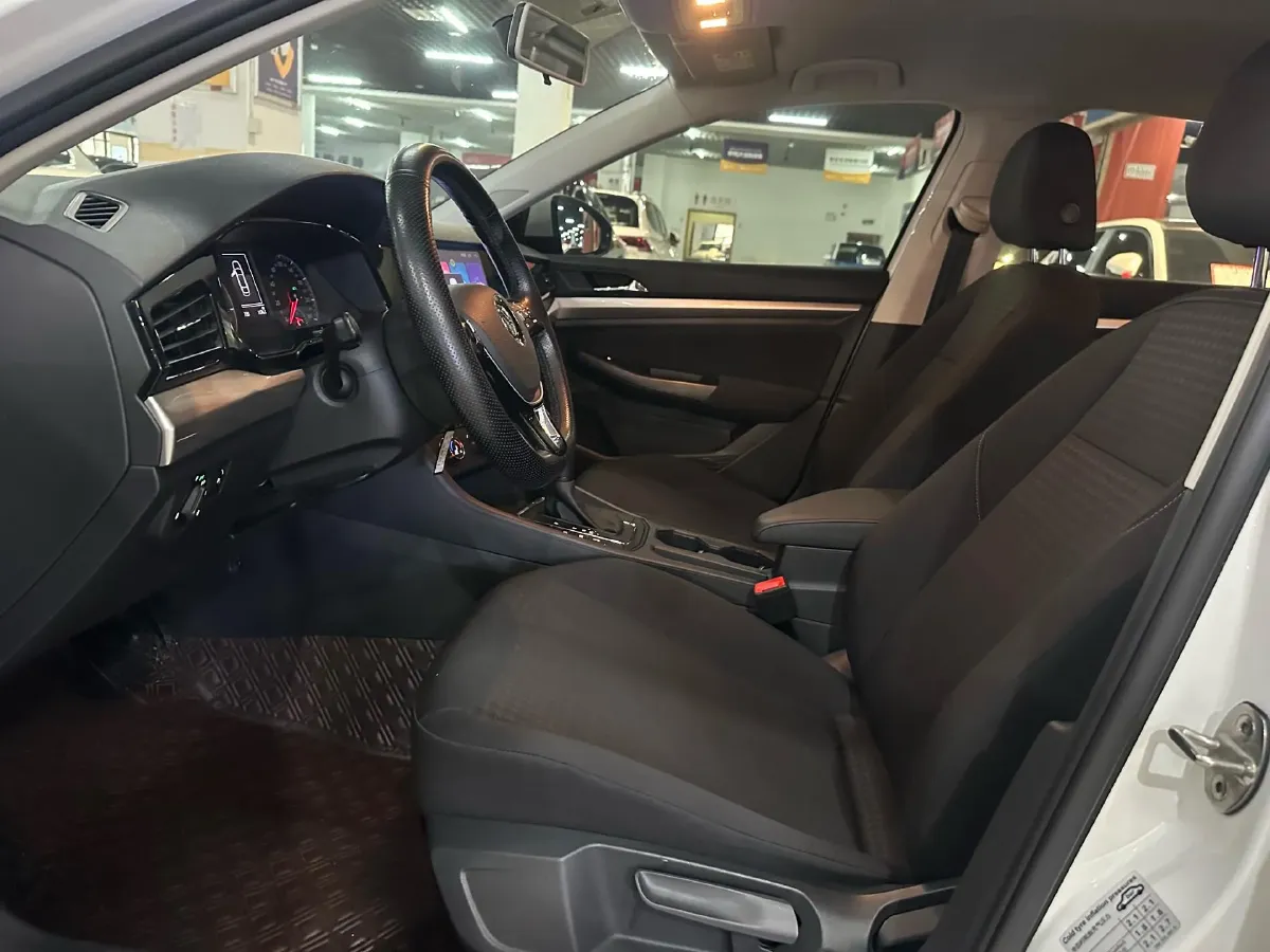 2020 Volkswagen Bora 1.5L 113HP L4 6AT,autocango,china used car exporter,china ev exporter,chinese used car exporter,chinese used ev exporter