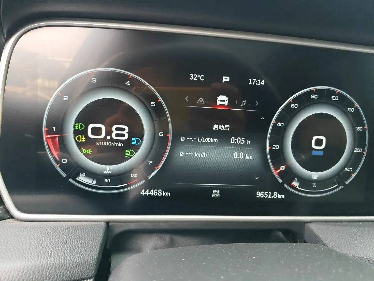 2019 HongQi HS5 2.0T 224HP L4 6AT,autocango,china used car exporter,china ev exporter,chinese used car exporter,chinese used ev exporter