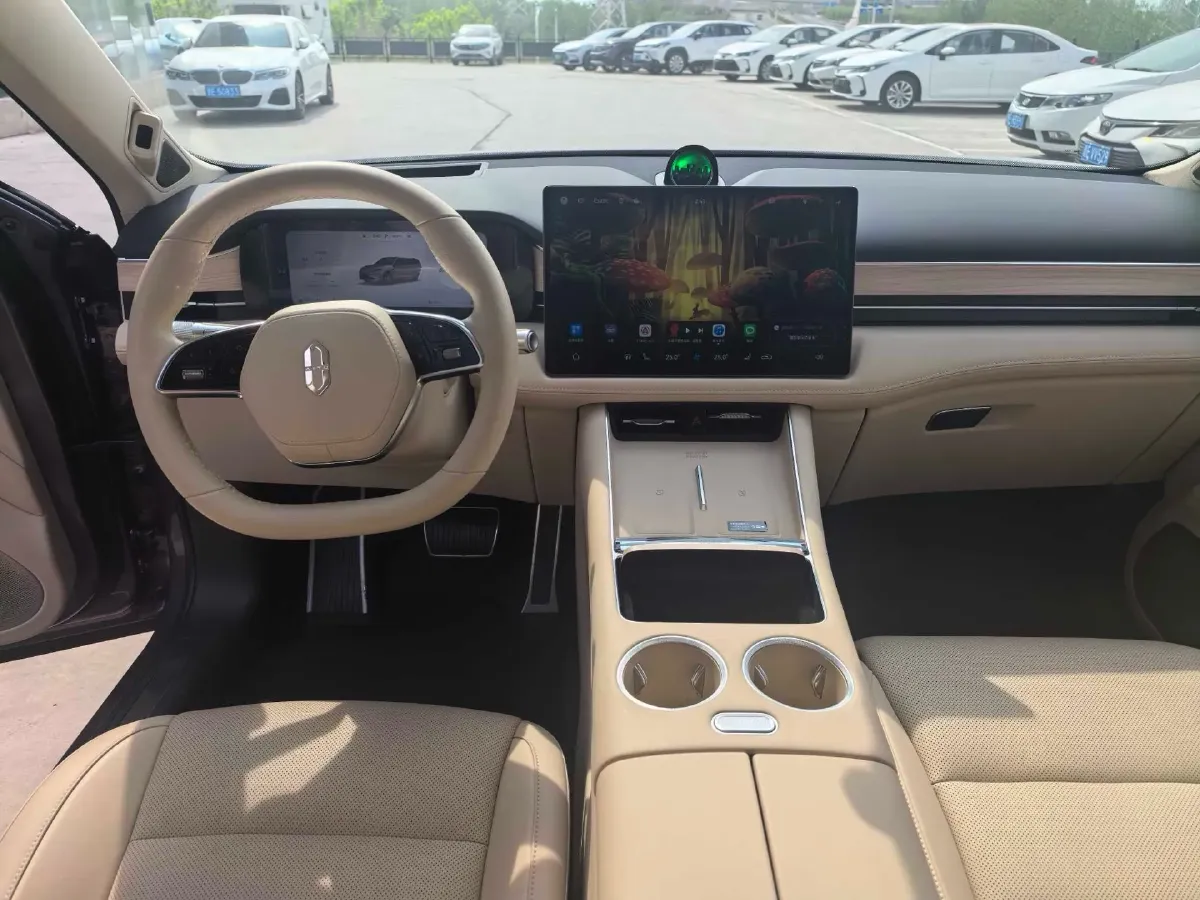 2025 AITO AITO M5 1.5T 152HP L4 REEV 42KWH,autocango,china used car exporter,china ev exporter,chinese used car exporter,chinese used ev exporter