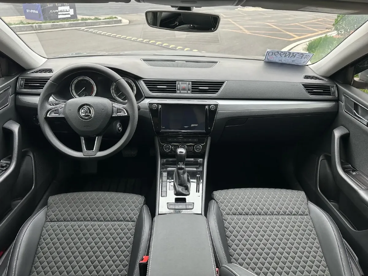 2018 Nissan Terra 2.5L 184HP L4 7AT,autocango,china used car exporter,china ev exporter,chinese used car exporter,chinese used ev exporter