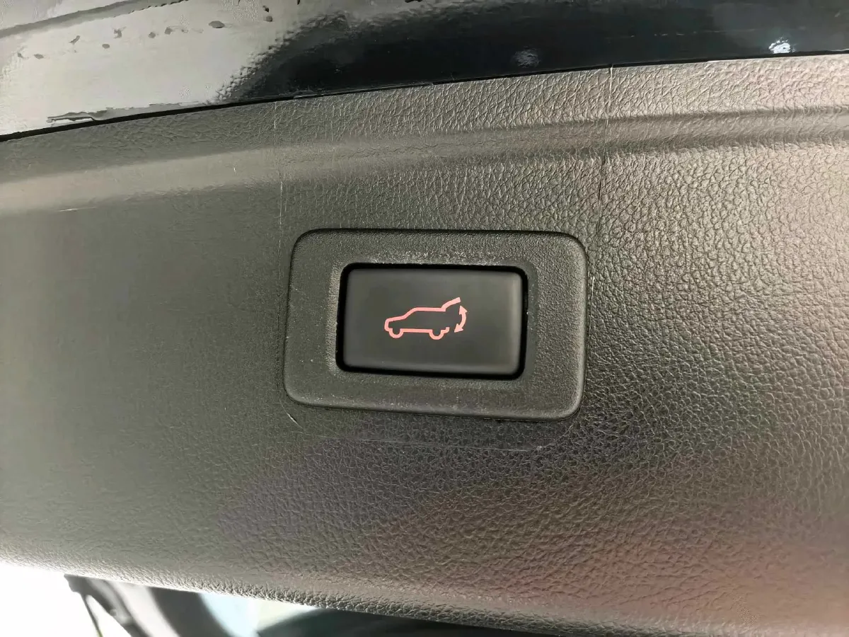 2020 Subaru Outback 2.5L 175HP H4 CVT,autocango,china used car exporter,china ev exporter,chinese used car exporter,chinese used ev exporter