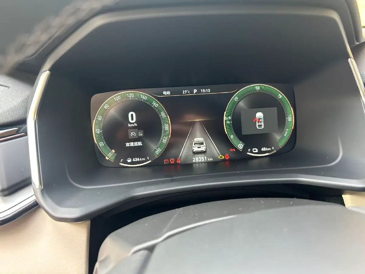 2022 Roewe i6 MAX BEV 61.1KWH,autocango,china used car exporter,china ev exporter,chinese used car exporter,chinese used ev exporter