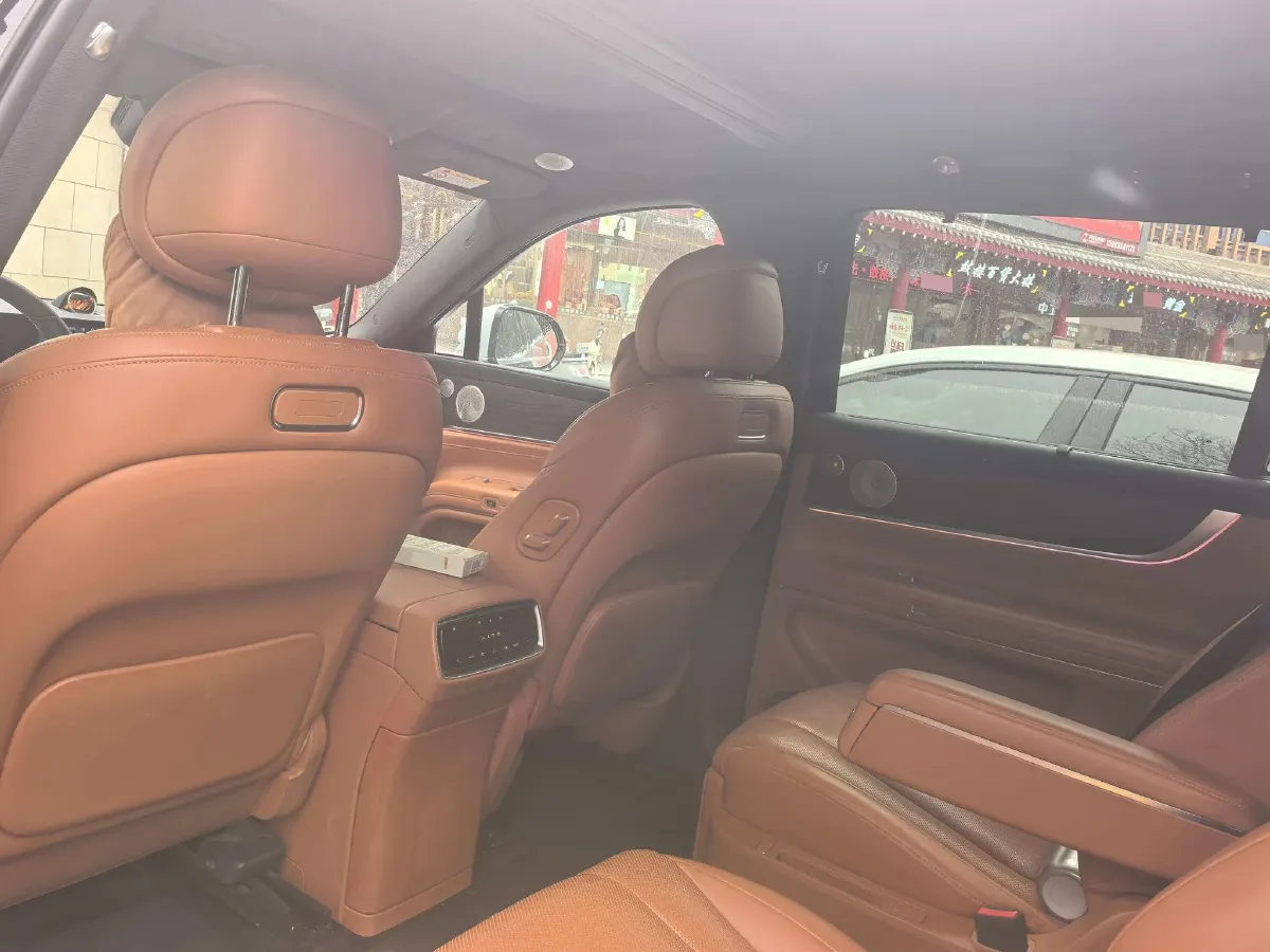 2024 AITO AITO M9 1.5T 152HP L4 REEV 42KWH,autocango,china used car exporter,china ev exporter,chinese used car exporter,chinese used ev exporter