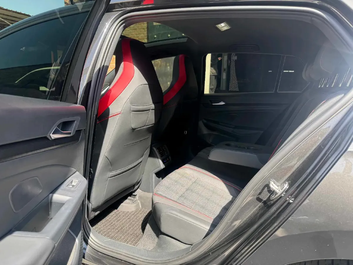 2021 Honda CR-V 1.5T 193HP L4 CVT,autocango,china used car exporter,china ev exporter,chinese used car exporter,chinese used ev exporter