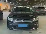 2025 Volkswagen Tiguan L 2.0T 186HP L4 7DCT