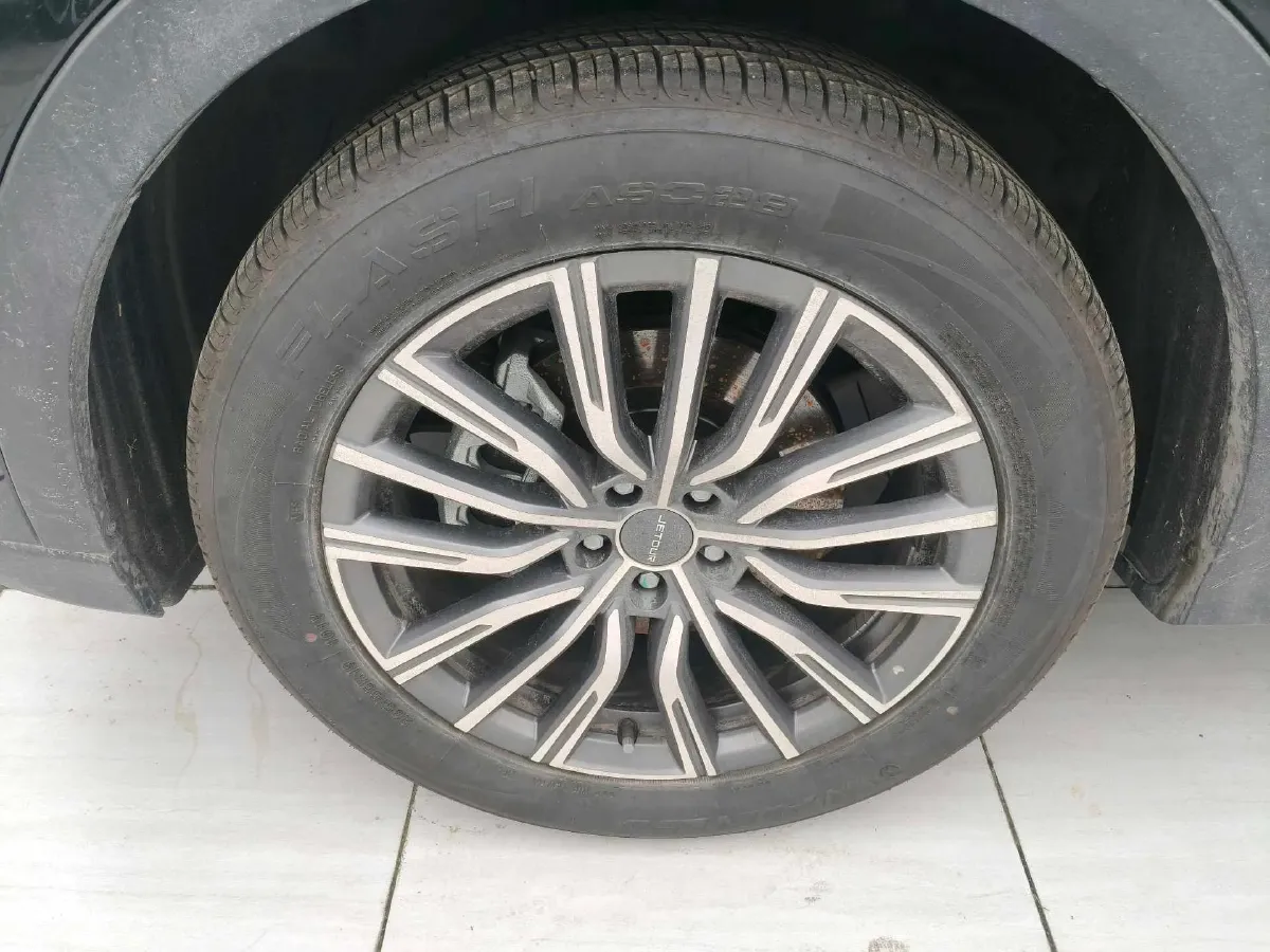 2026 Jetour X70L 1.5T 184HP L4 7DCT,autocango,china used car exporter,china ev exporter,chinese used car exporter,chinese used ev exporter